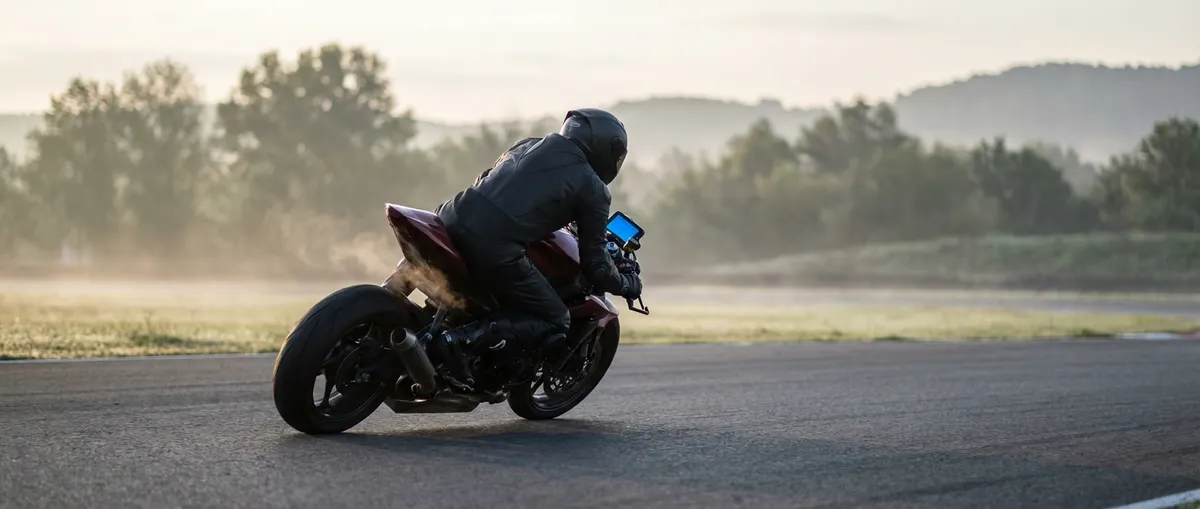Torque in Real Time: How Moto Ready Actually Feels a Motorcycle