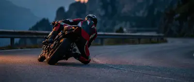 Dynamic Grip: Engineering Traction With Your Body, Not Just Your Tires