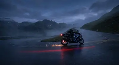 Dynamic Traction Mastery: Riding the Edge of Grip, Not Luck