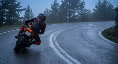 Cornering Lines That Stick: Precision Riding for Real-World Roads